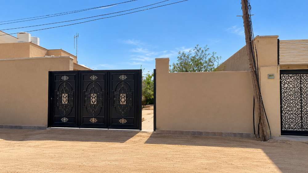 Land Plot | For Sale | Ain Zara – Tripoli